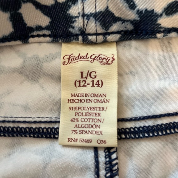 Faded Glory Women’s White & Blue Starburst Pull On Stretch Jagging Size L - Picture 4 of 7